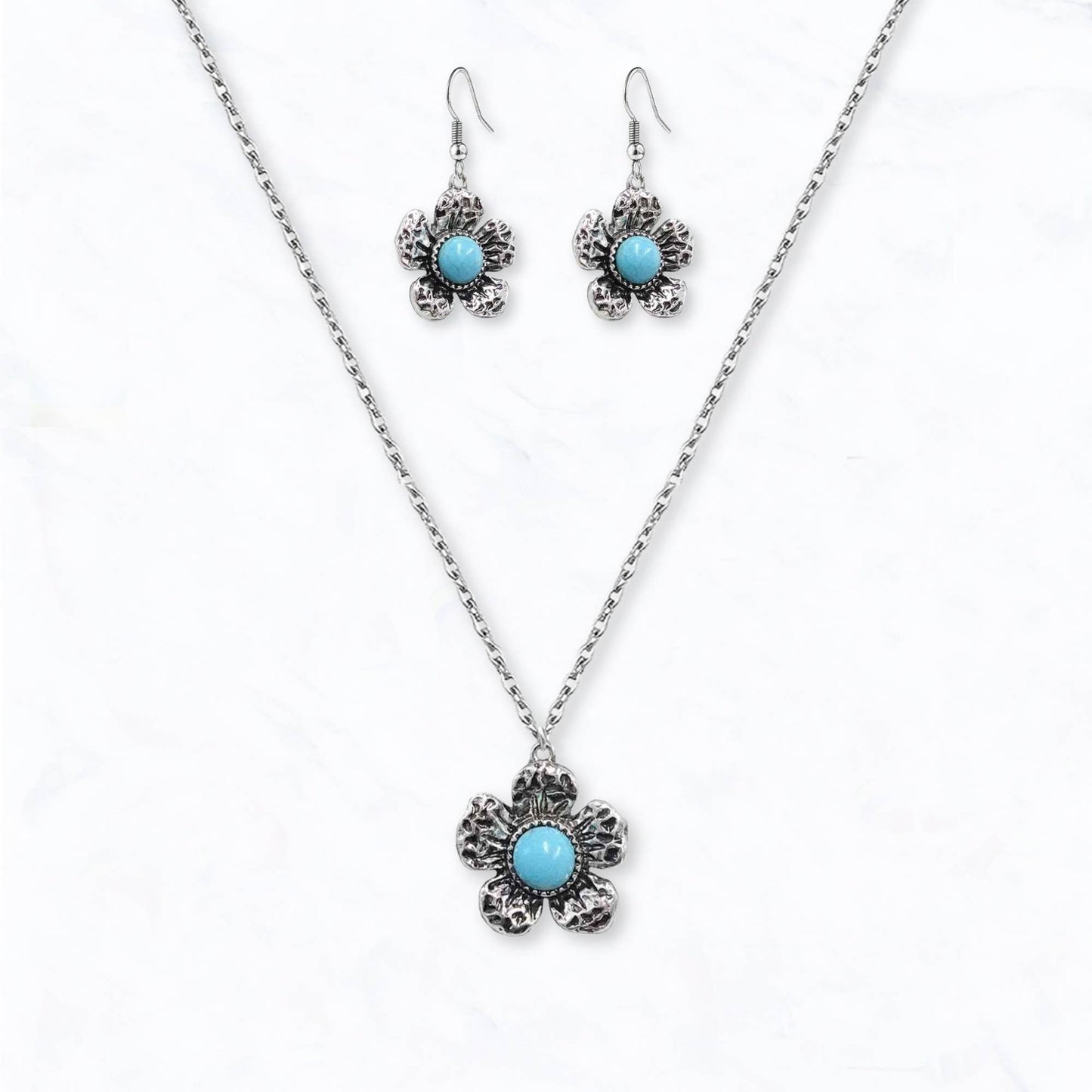 Turquoise Flower Pendant Necklace & Earrings Set
