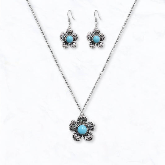 Turquoise Flower Pendant Necklace & Earrings Set
