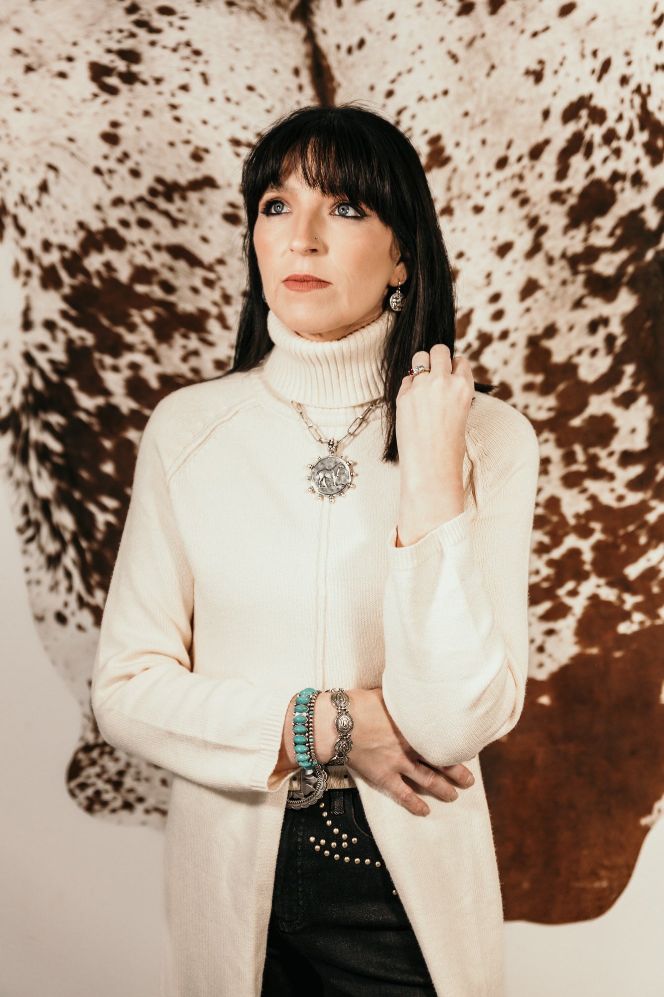 Ecru Edge Turtleneck Tunic