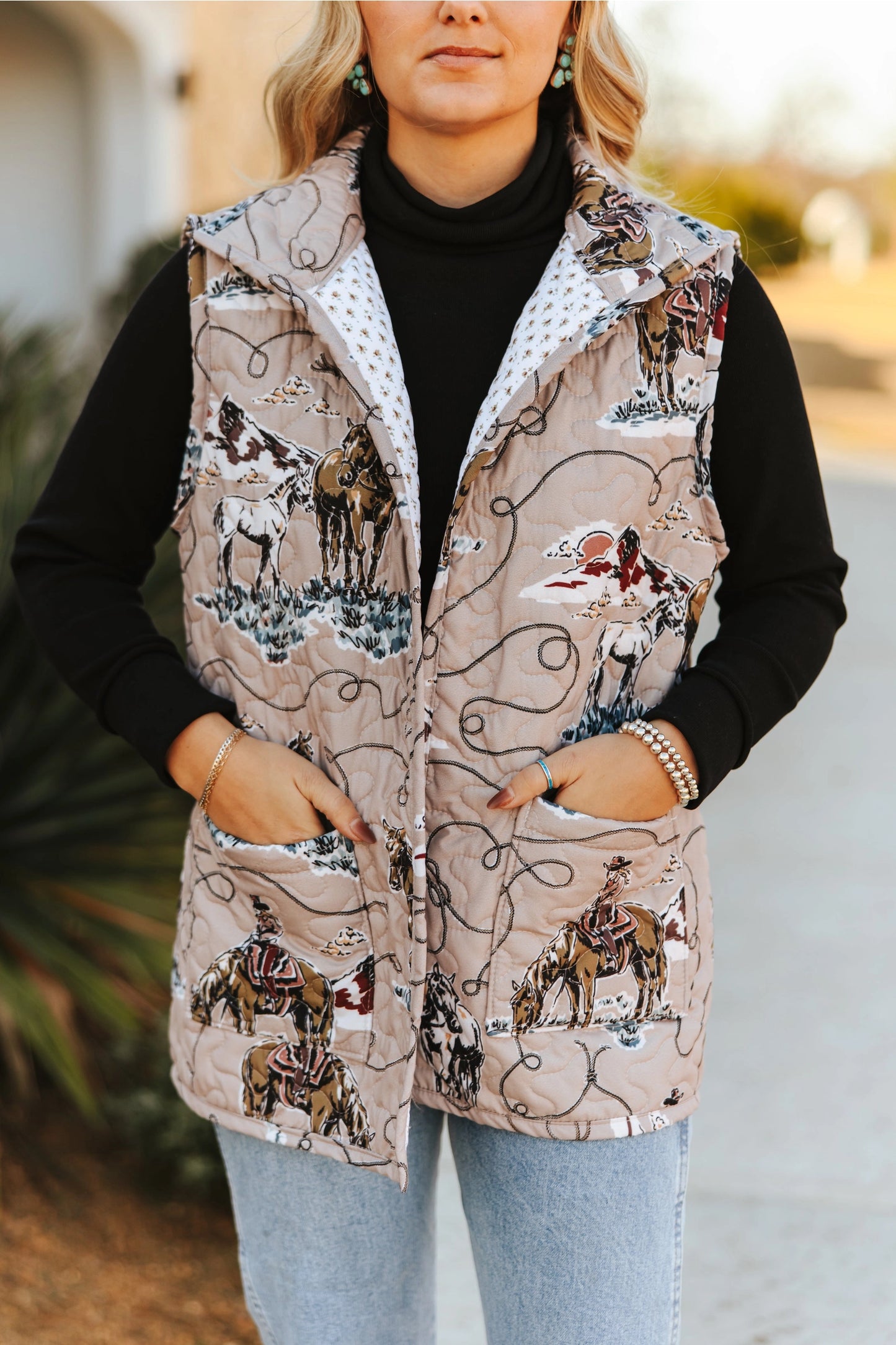 Sierra Cowgirl Quilted Vest – Brown