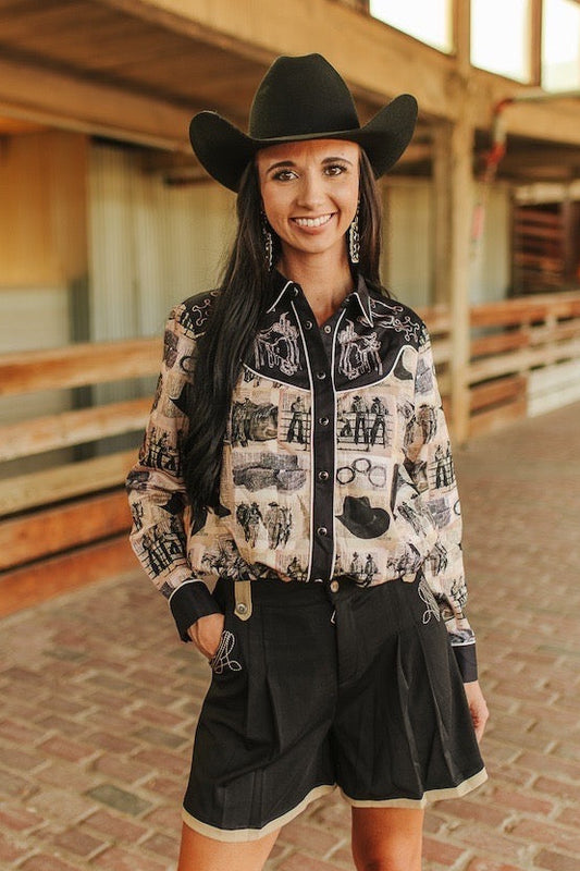 Midnight Spur Pleated Shorts