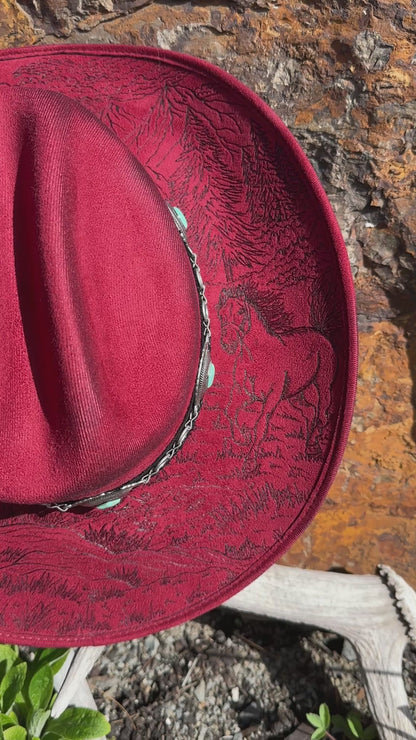 The Mountain Run Hat